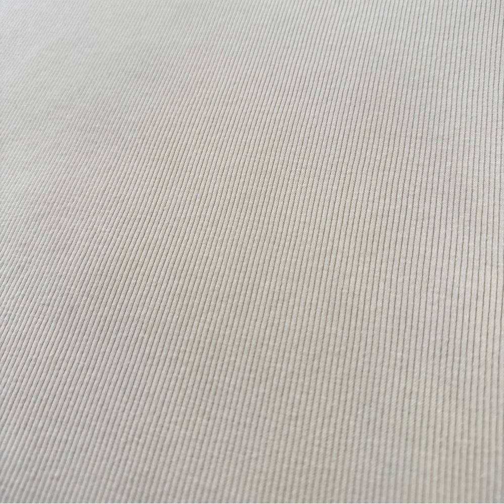 Rivet & Thread Ribbed U-Neck Tee - Picture 5 of 5